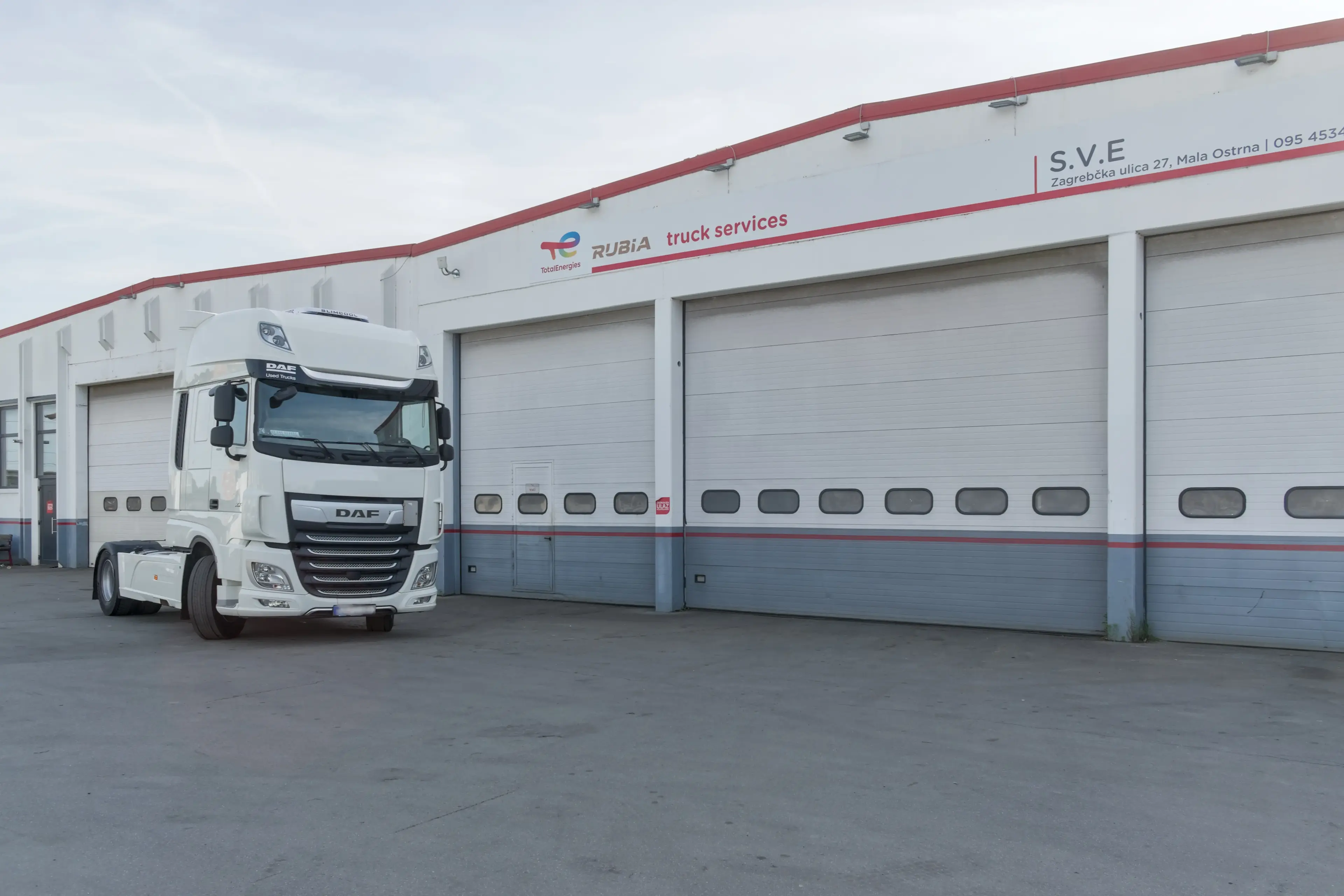 Servis kamiona i prikolica